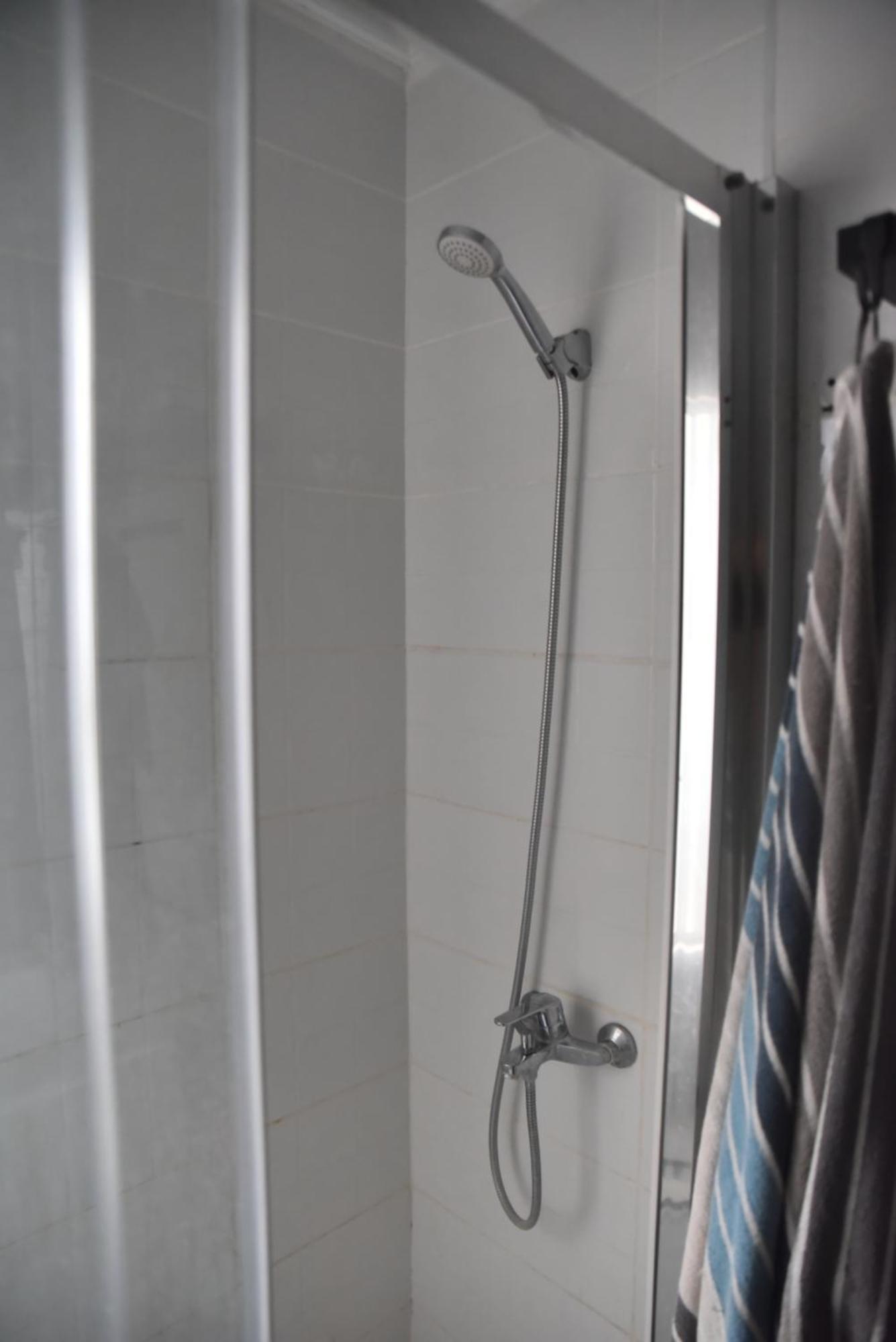 Grosses Modernes Zimmer "Silber" Fuer 2 Personen Und Katzenliebhaber Walencja Zewnętrze zdjęcie