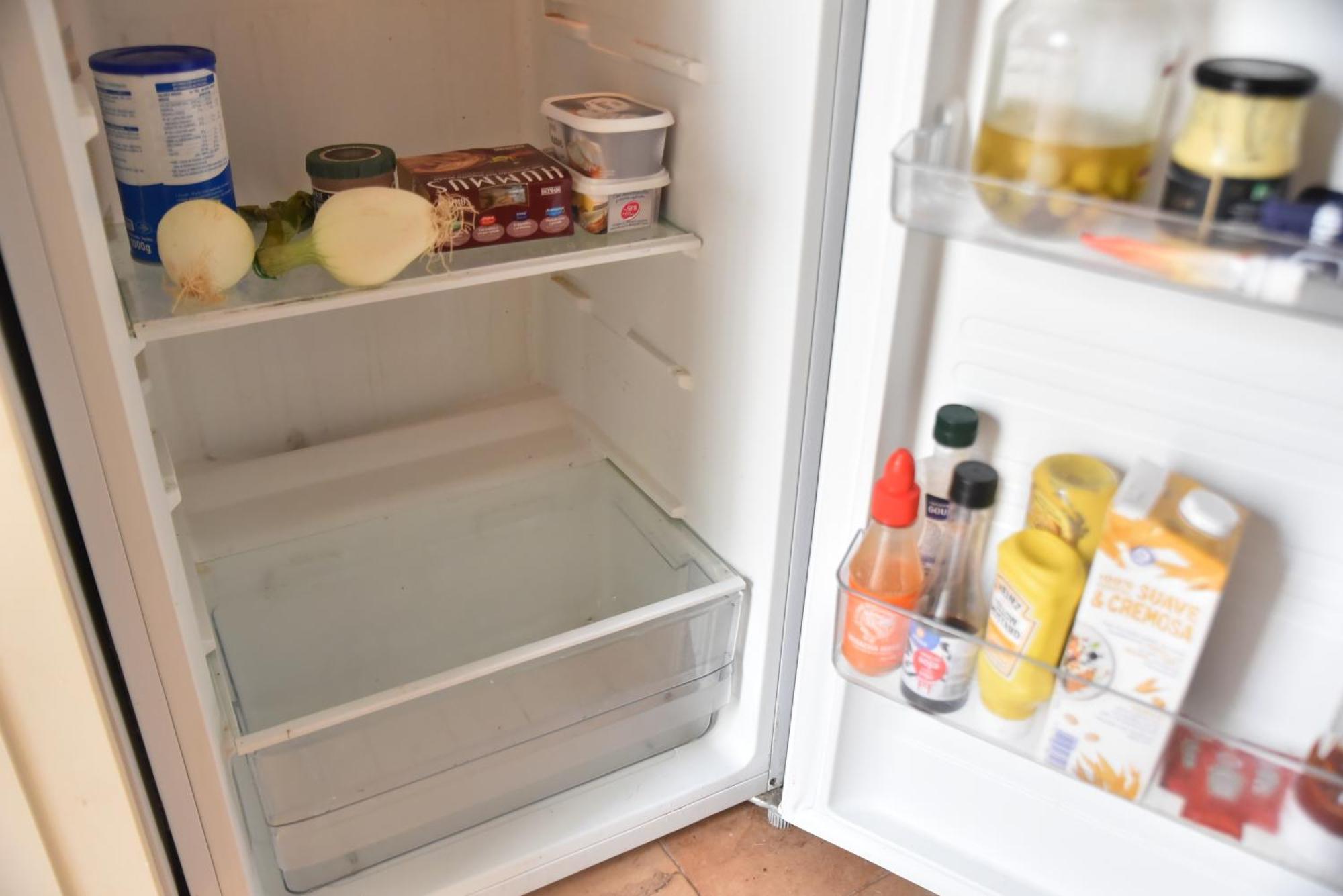Grosses Modernes Zimmer "Silber" Fuer 2 Personen Und Katzenliebhaber Walencja Zewnętrze zdjęcie