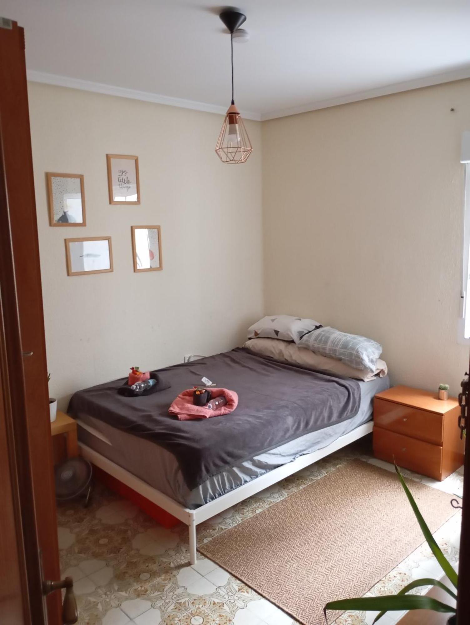 Grosses Modernes Zimmer "Silber" Fuer 2 Personen Und Katzenliebhaber Walencja Zewnętrze zdjęcie